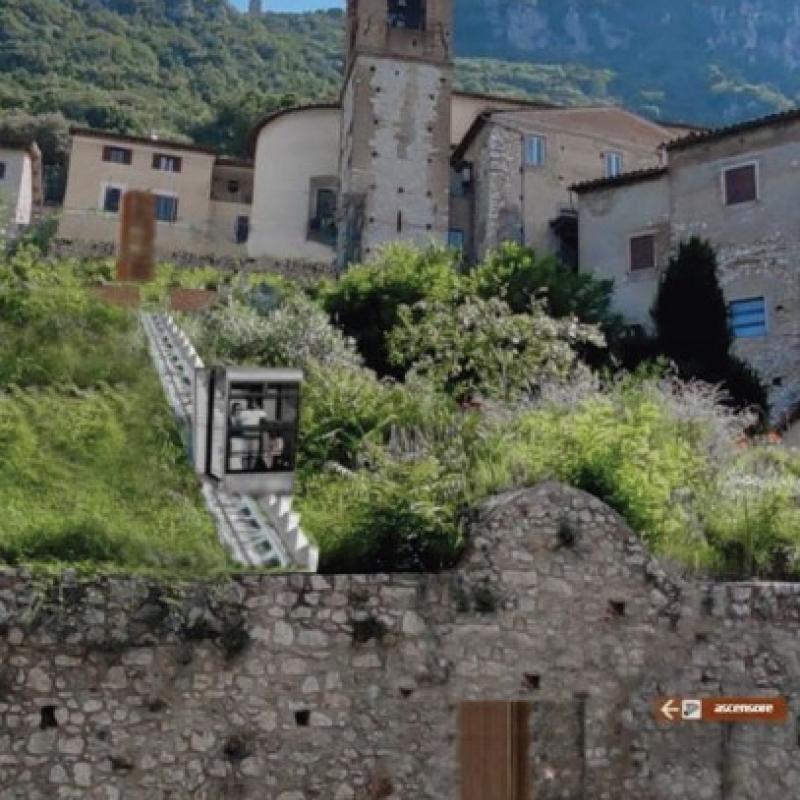 Percorso meccanizzato dal parcheggio al borgo